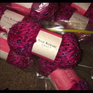 1 skein Isaac Mizrahi yarn FOR TROPHYCMT ONLY!